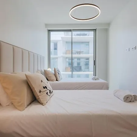 Bayline Solaris 4 *